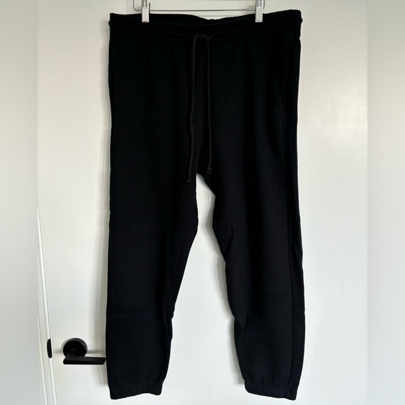 Black TNA sweatpants. Barely worn. Size XL. - Picture 1 of 1